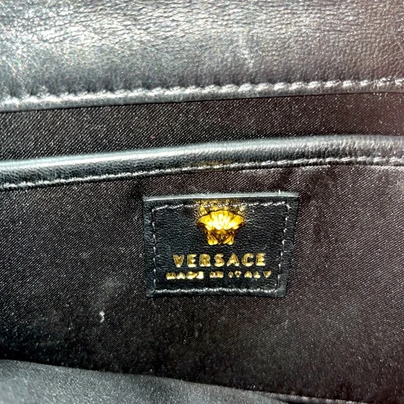 Versace Patent leather bag - Picture 5 of 9